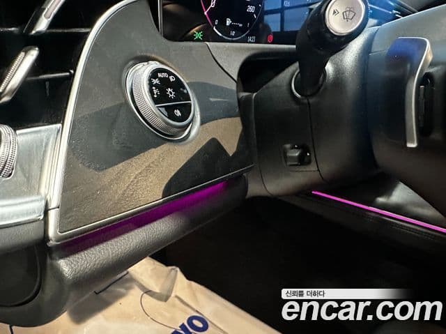 Mercedes-Benz E-класс W214 Avantgarde, 2025 18