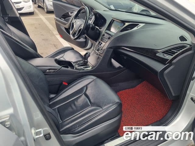 Hyundai Grandeur HG Premium, 2014 14