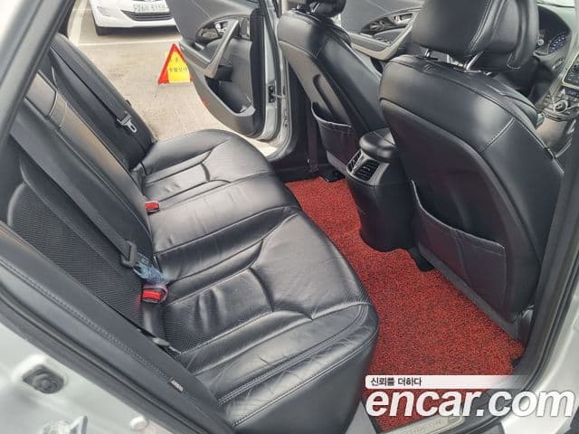 Hyundai Grandeur HG Premium, 2014 15