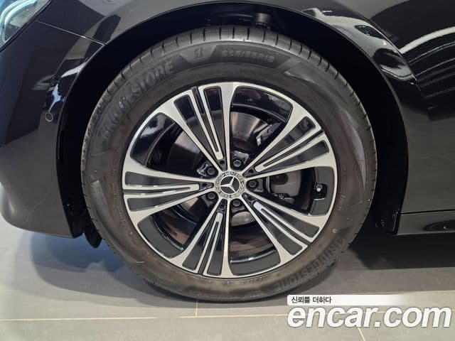 Mercedes-Benz E-класс W214 Avantgarde, 2025 все фото