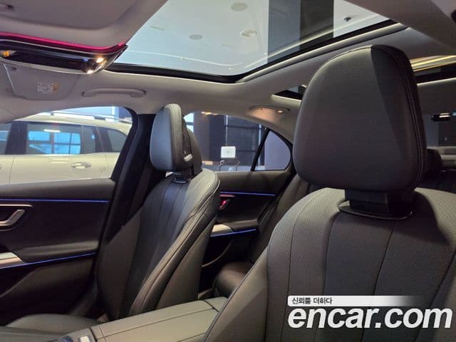 Mercedes-Benz E-класс W214 Avantgarde, 2025 19