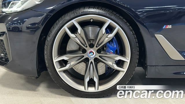 BMW 5시리즈 (G30), 2023 все фото