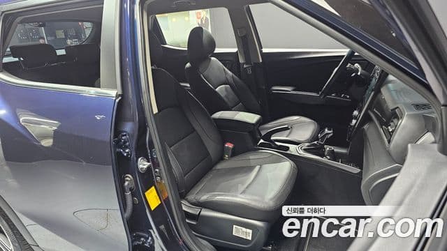 KG모빌리티(SsangYong) Berry New Tivoli V3, 2022 11