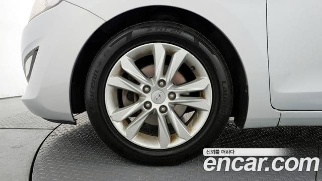 Hyundai i30(новый кузов / новое поколение) дизель 1.6 VGT PYL, 2014 все фото