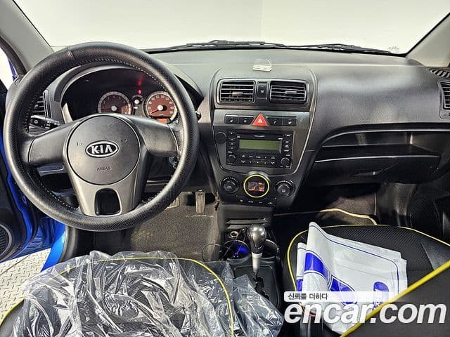 Kia 뉴모닝 люксовая версия Black Premium, 2010 все фото