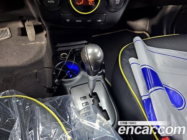 Kia 뉴모닝 люксовая версия Black Premium, 2010 15