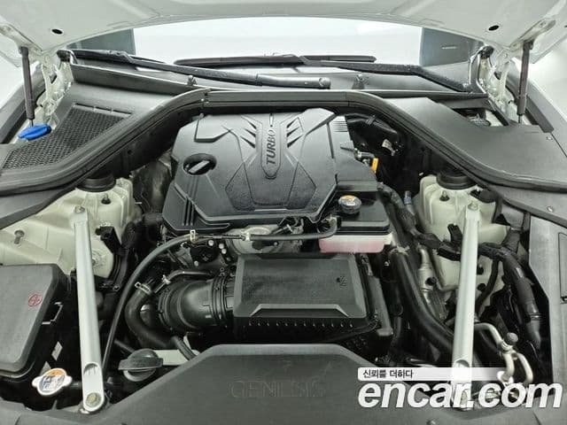 Genesis G80 (RG3) бензин 2.5 турбо AWD, 2022 все фото