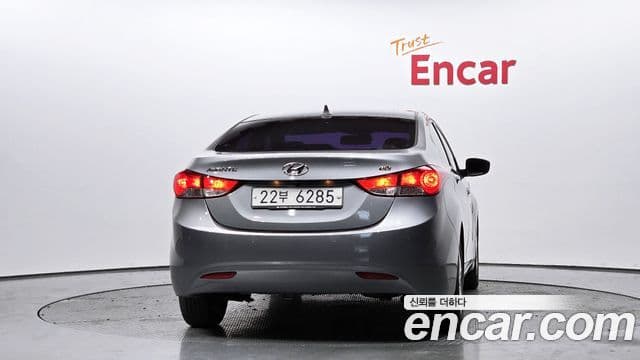 Hyundai Avante MD M16 GDI Avenue, 2014 4