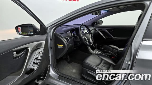 Hyundai Avante MD M16 GDI Avenue, 2014 12