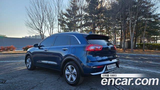 Kia Niro Prestige, 2018 все фото