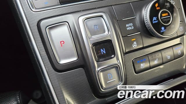 Hyundai The / новый New Santa Fe Exclusive, 2022 9