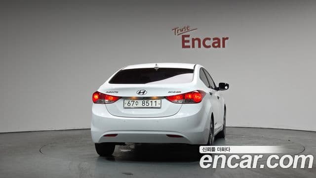 Hyundai Avante MD Luxury, 2012 4