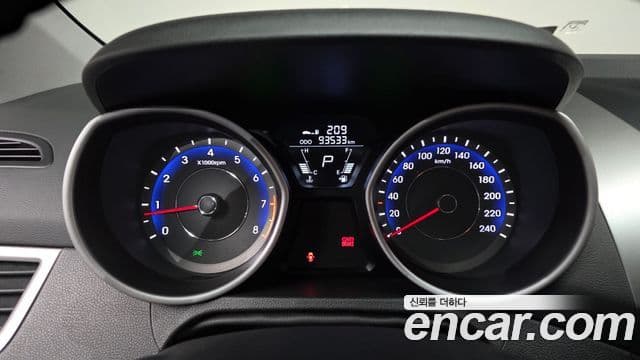 Hyundai Avante MD Luxury, 2012 8