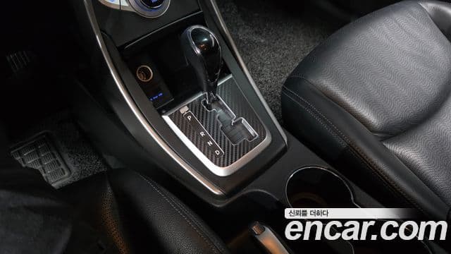 Hyundai Avante MD Luxury, 2012 9