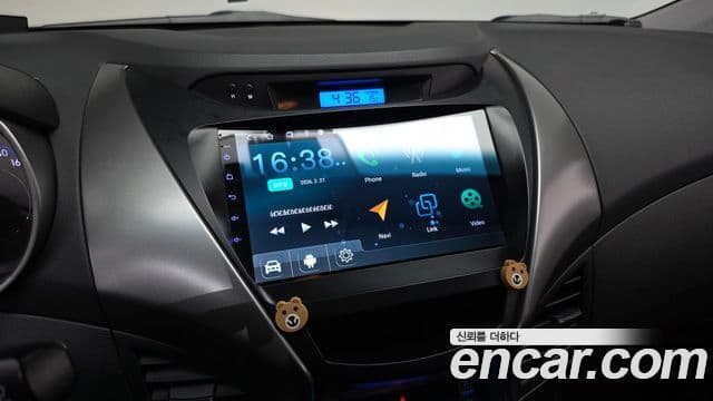 Hyundai Avante MD Luxury, 2012 15