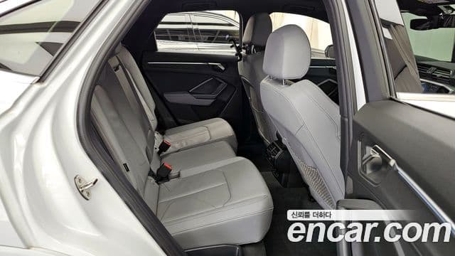 Audi Q3 (F3) 35 TDI Premium Sportback, 2022 12