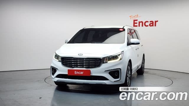 Kia The / новый New Carnival Luxury, 2020 3