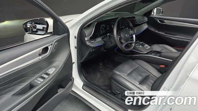 Hyundai The / новый New Grandeur IG гибрид Calligraphy, 2021 11
