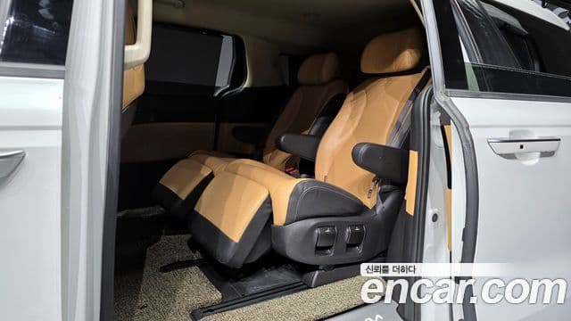 Kia Carnival 4세대 Signature, 2023 12
