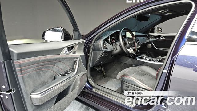Kia 스팅어 마이스터 3.3 GT AWD Acro Edition, 2023 10