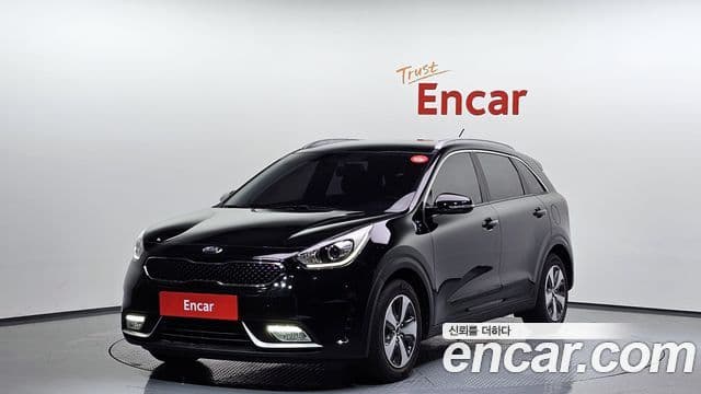 Kia Niro Luxury, 2017 1