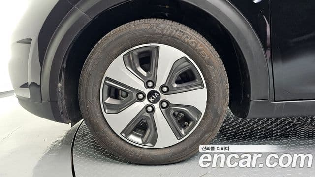 Kia Niro Luxury, 2017 все фото