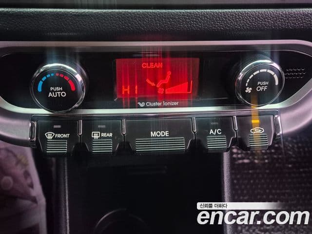 Kia All New Pride Prestige, 2012 11