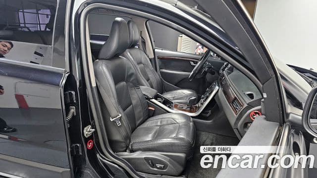 Volvo XC70 3세대, 2014 12