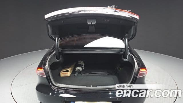 Hyundai The / новый New Grandeur IG гибрид Exclusive, 2021 20