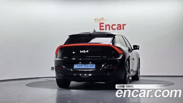 Kia EV6 GT Line, 2023 4