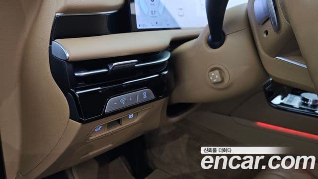 Genesis G80 (RG3) бензин 2.5 турбо AWD, 2025 16