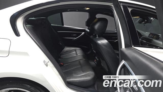 BMW 3시리즈 (F30) 330i M Sport Shadow, 2018 12