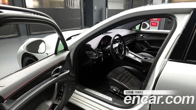 Porsche Panamera 970, 2013 10