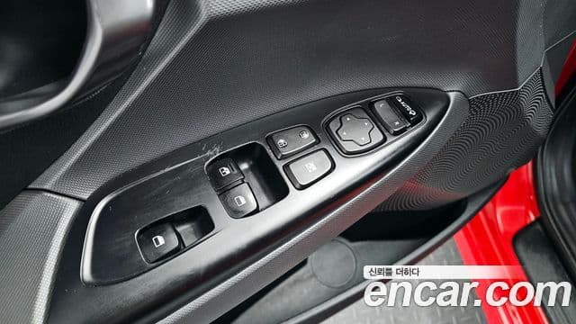 Hyundai Veloster (JS) Core, 2018 17