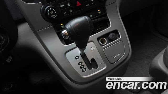 Kia Carnival R топовая версия, 2012 9