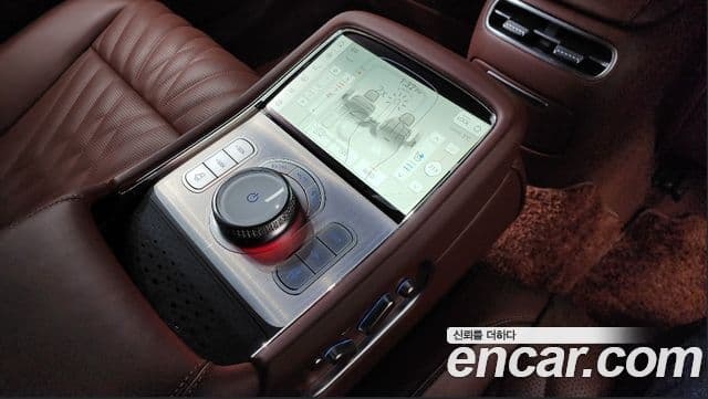 Genesis G90 (RS4) бензин 3.5 турбо AWD, 2024 19