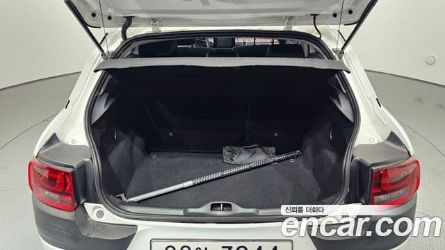 Ситроен / DS C4 Cactus 1.6 BlueHDi Shine, 2017 20