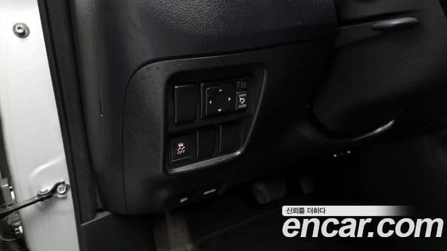 Nissan 쥬크 F15, 2014 17