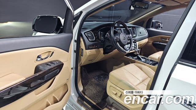 Kia The / новый New Carnival Special, 2020 12