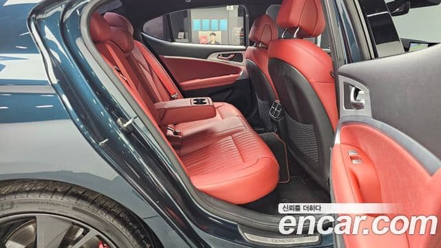 Genesis The / новый New G70, 2022 12