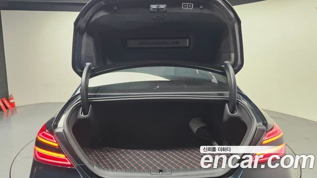 Genesis The / новый New G70, 2022 20