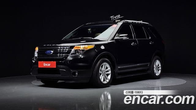 Ford Explorer XLX, 2015 1