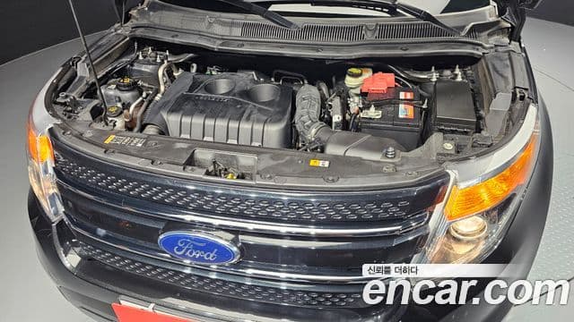 Ford Explorer XLX, 2015 6