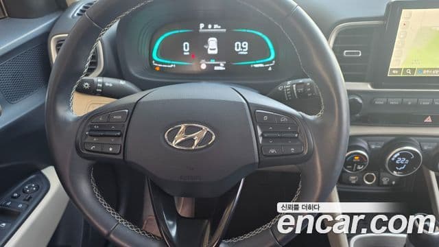 Hyundai Venue 1.6 Flux, 2023 12