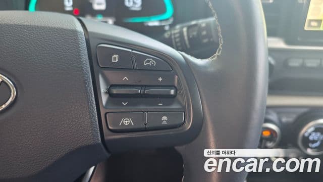 Hyundai Venue 1.6 Flux, 2023 13