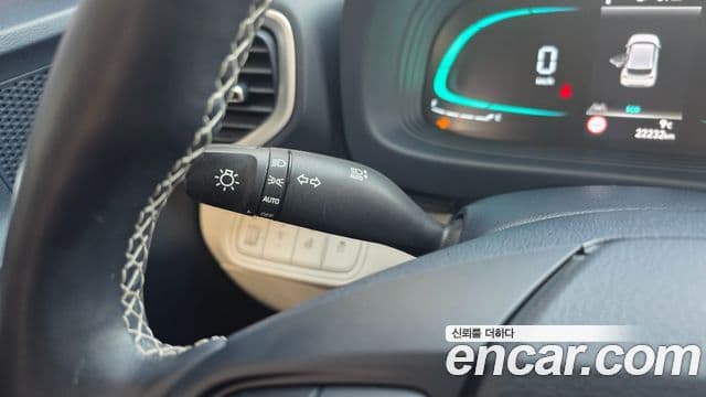 Hyundai Venue 1.6 Flux, 2023 14