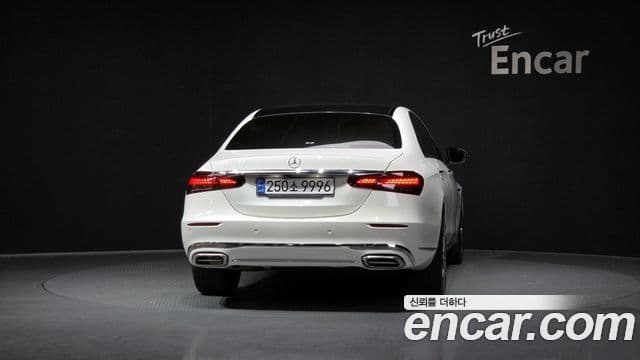 Mercedes-Benz E-класс W213 Exclusive, 2022 4