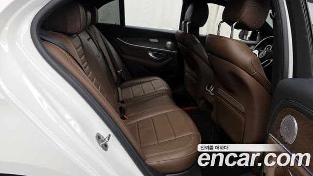 Mercedes-Benz E-класс W213 Exclusive, 2022 12