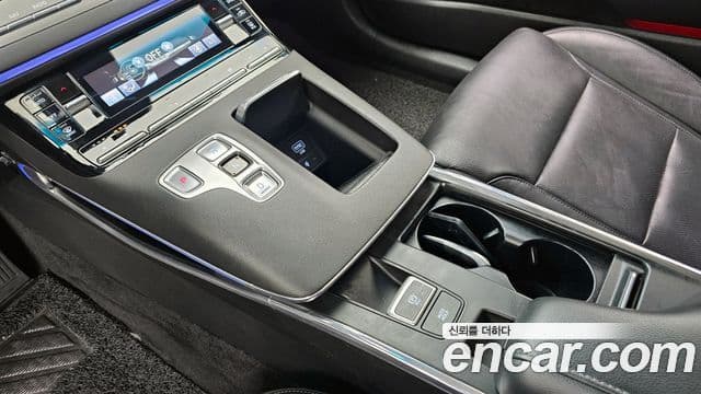 Hyundai The / новый New Grandeur IG Exclusive, 2020 9