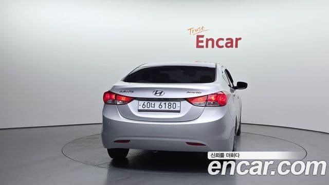 Hyundai Avante MD Luxury, 2012 4